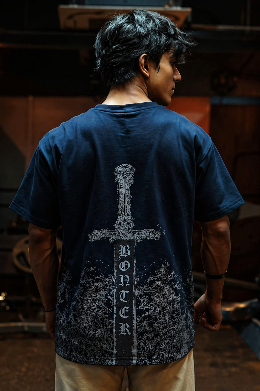 Sword Oversized T-shirt Navy