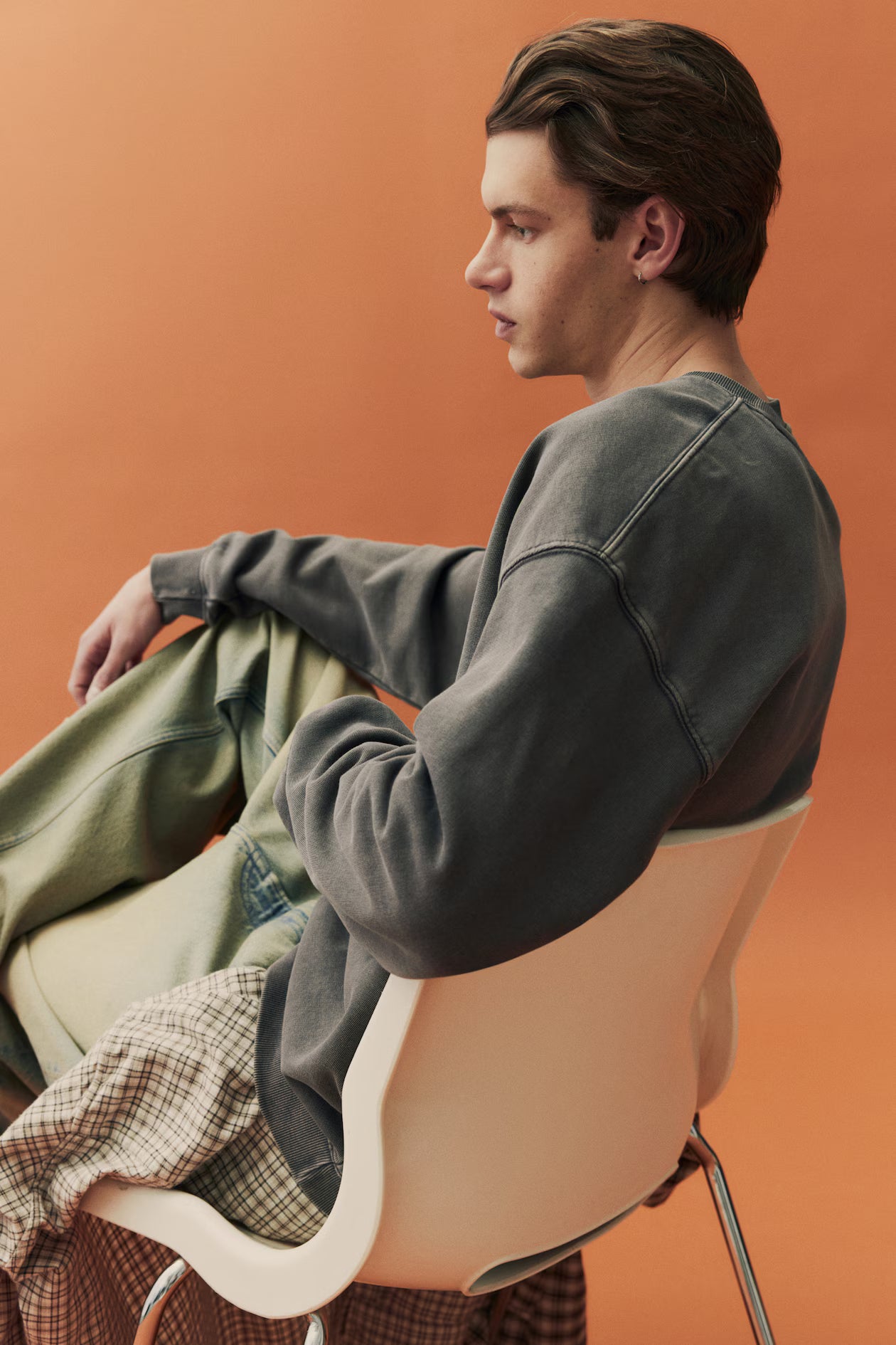 Loose fit washed sweat shirt for men