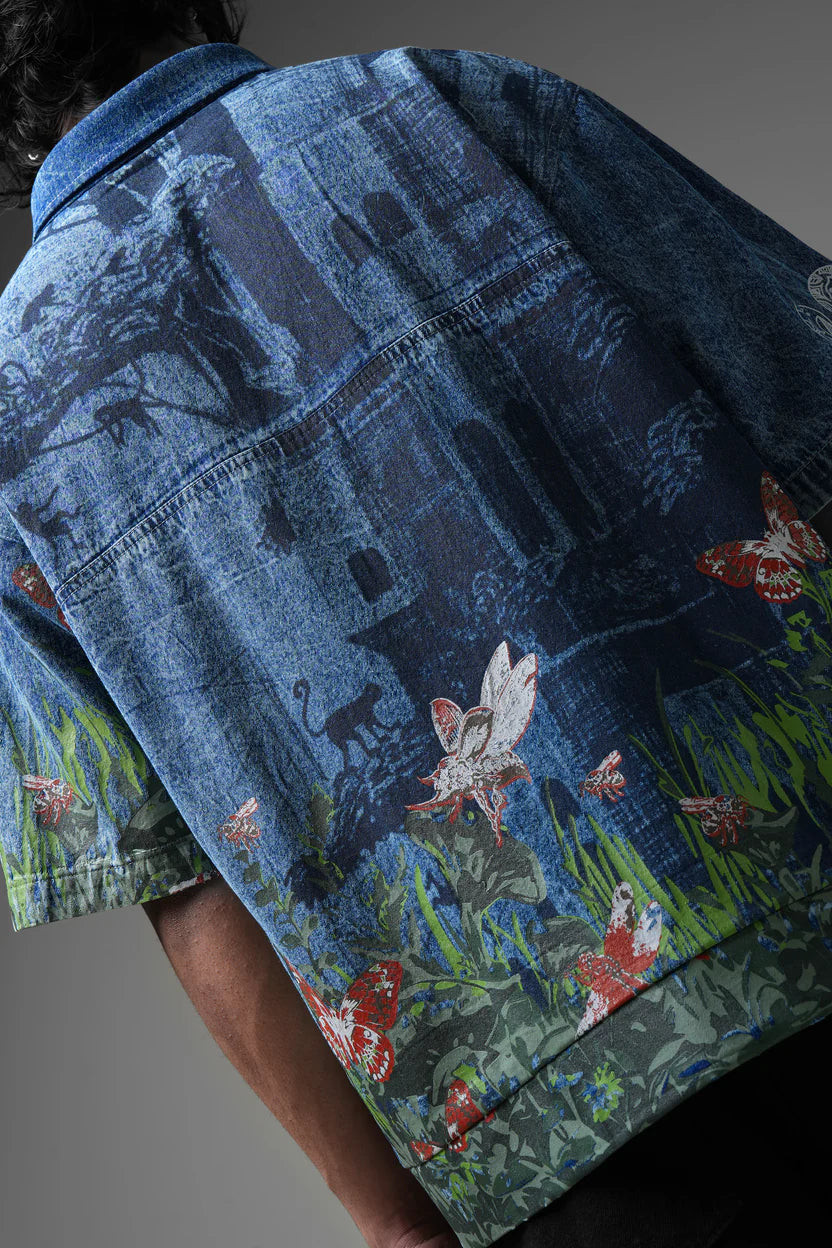 Phantom Crest Oversized colar tee