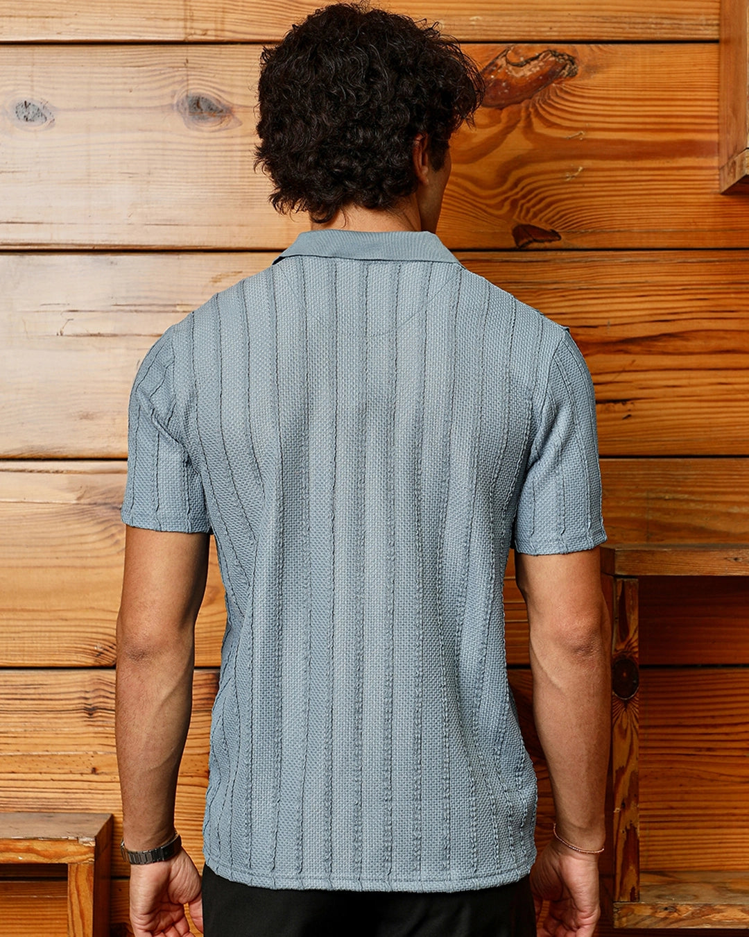 Men's icy blue textured polo t-shirts