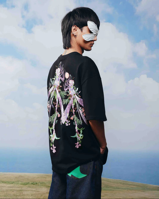 Black Bloom Flyer oversized t-shirt